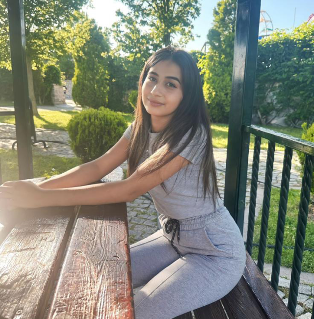 Eski sevgilisini sokak ortasında öldüresiye dövdü: Kafatasının yarısı karnının içine gömüldü