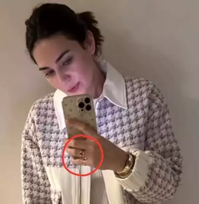 Alişan'dan boşanacağı konuşulan Buse Varol alyansını yeniden taktı