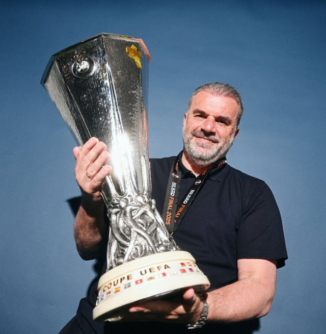 Fenerbahçe, Luciano Spalletti ve Ange Postecoglou ile Görüştü