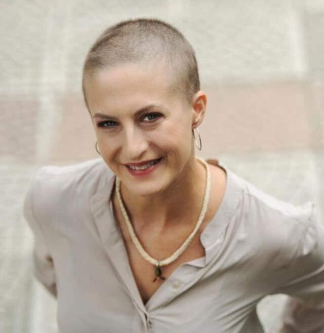 Son Dakika: Kanseri yenen Canan Ergüder yeniden setlerde