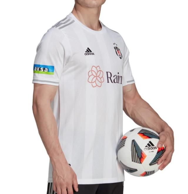 Beşiktaş yeni formalar 2022! 2022-23 BJK yeni formları tanıtıldı!