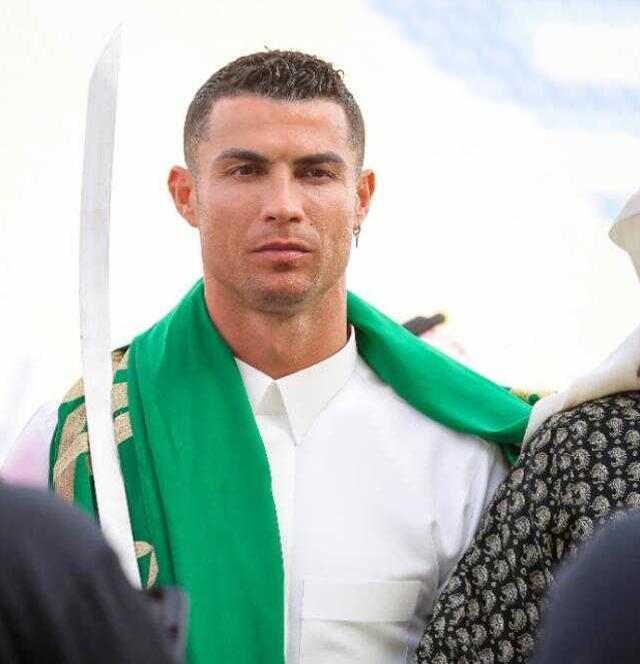 Cristiano Ronaldo'yu hiç böyle görmemiştik! Sevenleri giderek azalıyor