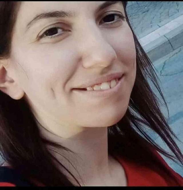 Neşe, boşanma aşamasındaki kocası tarafından tabancayla öldürüldü