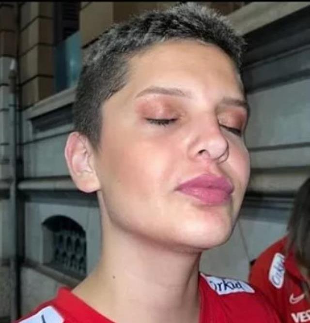 Ebrar Karakurt'u hiç böyle görmediniz! 'Çıtırın Instası ne?' diyerek paylaştığı pozlara yorum yağıyor