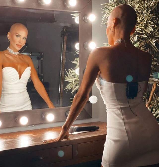 Göğüs kanserini yenen ünlü şarkıcı Şimal, dünyaevine giriyor