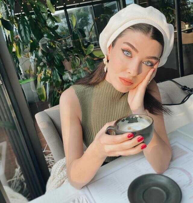 Aslıhan Güner, yeni projesinde Atatürk'ün annesini oynayacak