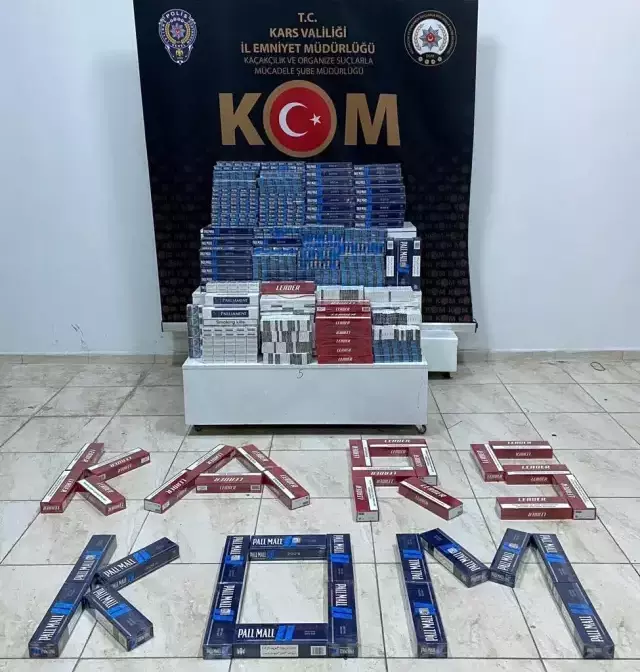KOM'dan 15 adrese şafak baskını! 1,5 milyon TL'lik kaçan tütün ele geçirildi