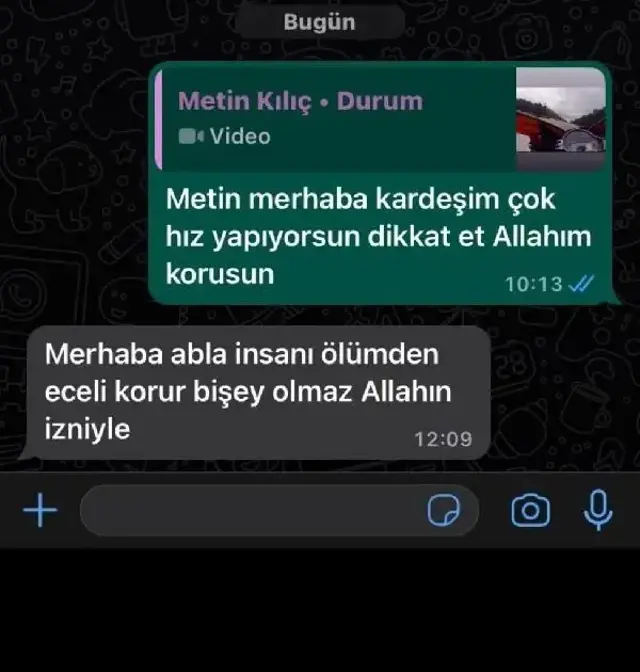 Adana'da Öğrenci Minibüsü ile Çarpışan Motosiklet Sürücüsü ve Kuzeni Hayatını Kaybetti
