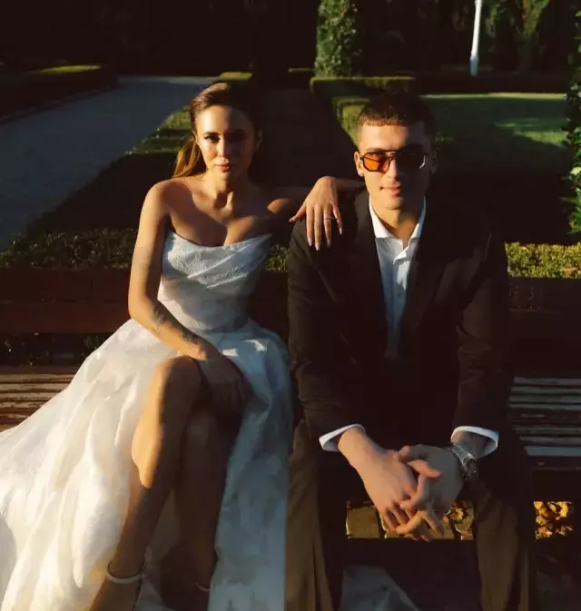 Fenerbahçe'nin eski yıldızı Lincoln Henrique'nin üvey kızı, Türk futbolcuyla evlendi