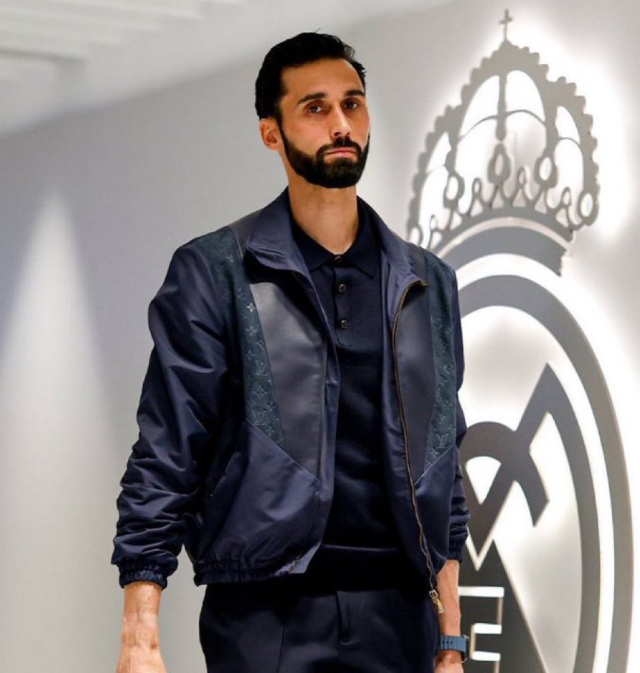 Arbeloa'nın ceketi olay oldu