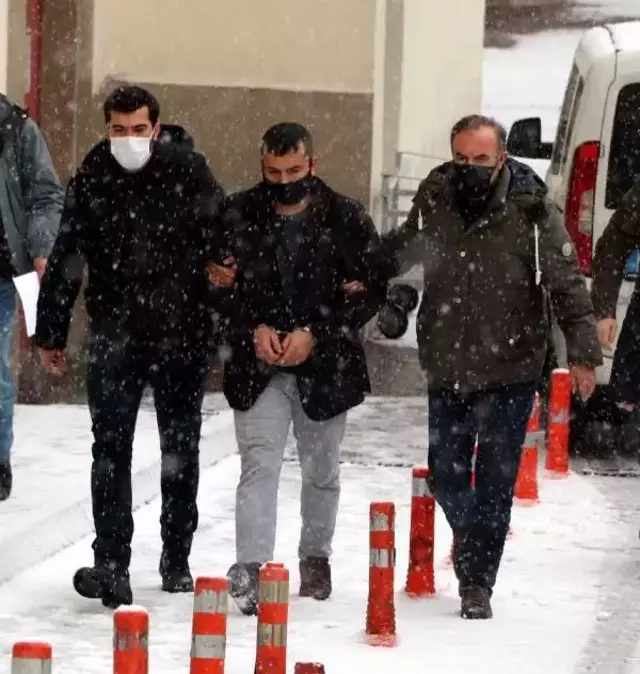 Son dakika: Adliye çıkışı taciz ettiği kadının kocası tarafından vurulan sanık öldü