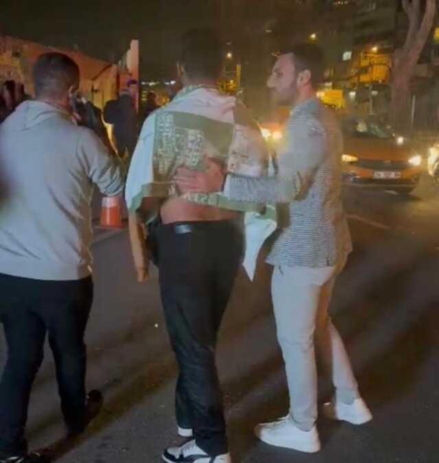 İstanbul Boğazı'nda akıl almaz olay! 'Asker olamayacağım' diyerek denize atladı