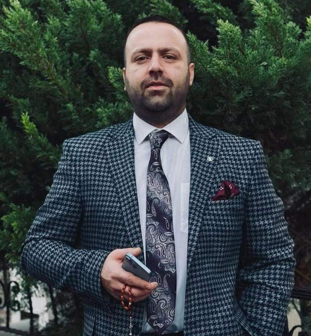 İstanbul'un göbeğinde avukata kanlı pusu! Saldırı anı kamerada