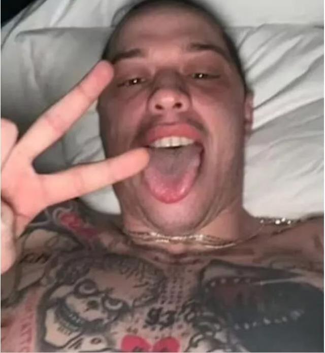 Kim Kardashian'ın sevgilisi ve eski kocasının mesajları şok etti: Karınla yataktayım