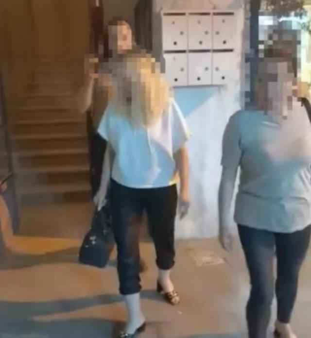 Masaj salonunda fuhuş yapan kadınlar suçüstü yakalandı