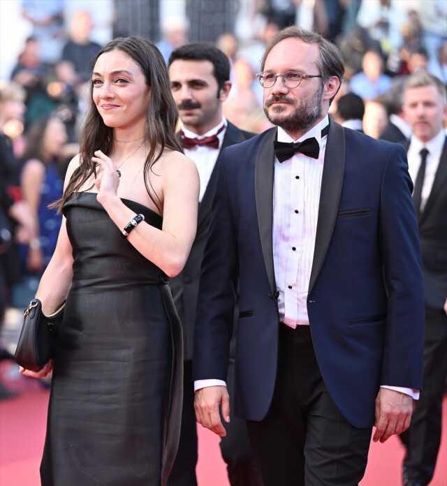Cannes'dan ödülle dönen Merve Dizdar: Bu bambaşka bir gurur