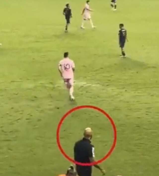 İnter Miami kulubü Messi'yi maç esnasında saha kenarında koruması için eski bir deniz komandosunu özel güvenlik görevlisi olarak tuttu