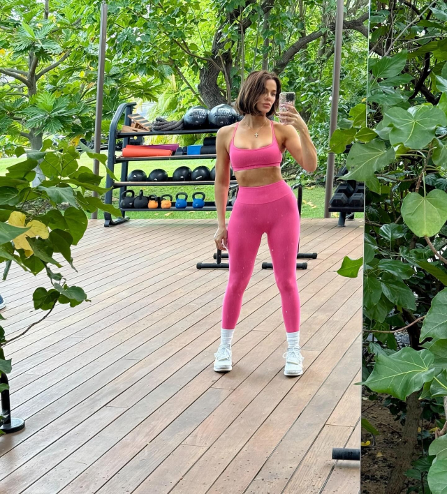 Khloe Kardashian'ın Estetik ve Değişim Sürecine Dair Detaylar