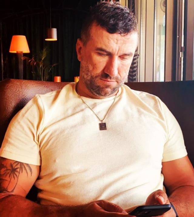 Survivor Hikmet ne iş yapıyor? Survivor Hikmet kimdir? Hikmet Tuğsuz kaç yaşında, mesleği ne, boyu kaç? Hikmet Tuğsuz kimdir?