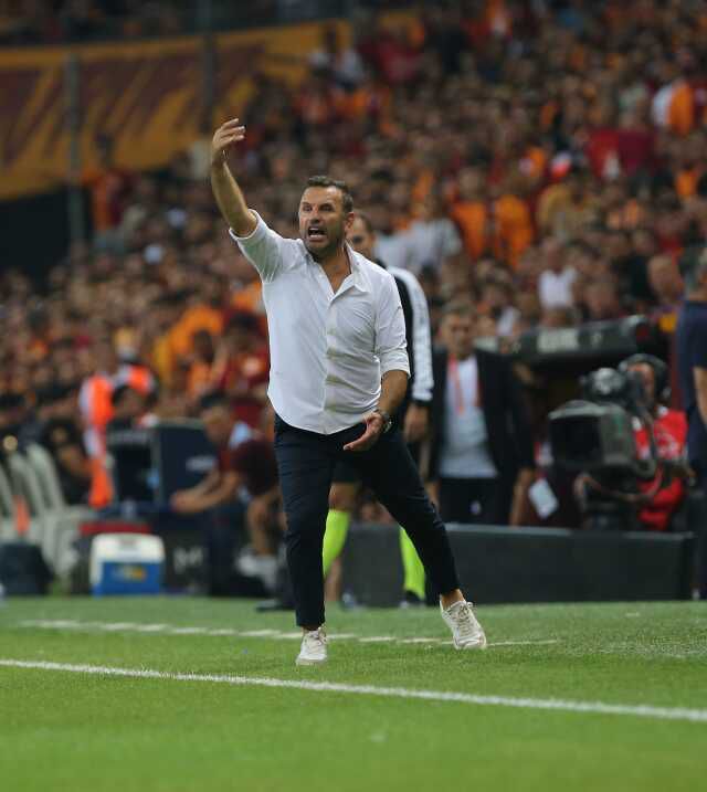 Son Dakika: Süper Lig'in 2'inci haftasında Galatasaray, Trabzonspor'u 2-0 mağlup etti