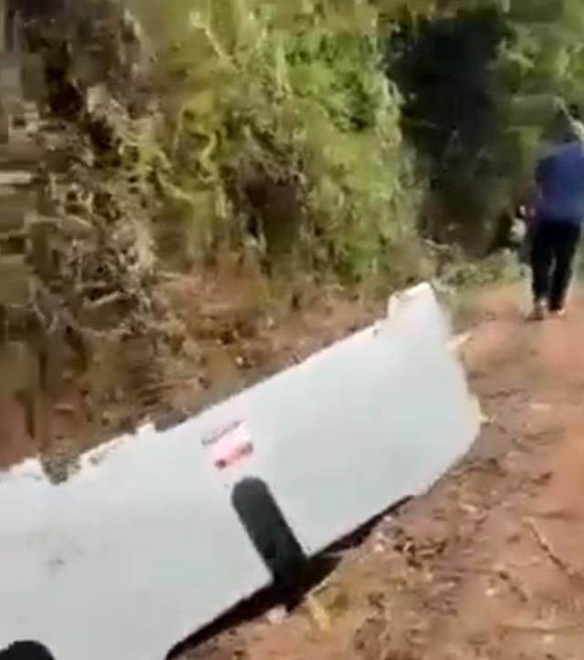 Son dakika: Çin'de 133 kişiyi taşıyan uçak düştü! Kaza yerinden ilk görüntüler geldi