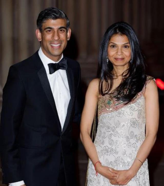 İngiltere'nin yeni başbakanı Hint asıllı Rishi Sunak kimdir?