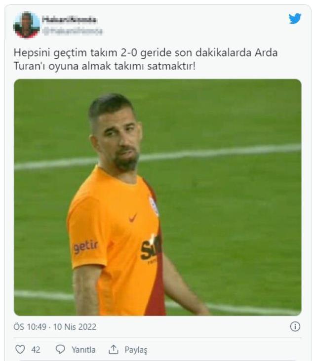 Fenerbahçe maçının son 10 dakikasında forma giyen Arda Turan'ın görüntüsü gündem oldu