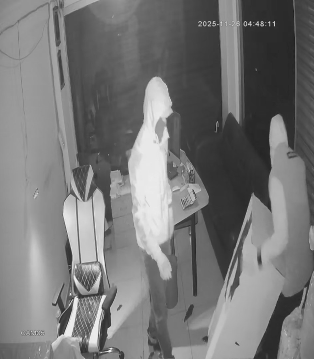 Fatih'te iş yerinden çalınan para dolu çelik kasa, Başakşehir'de bulundu