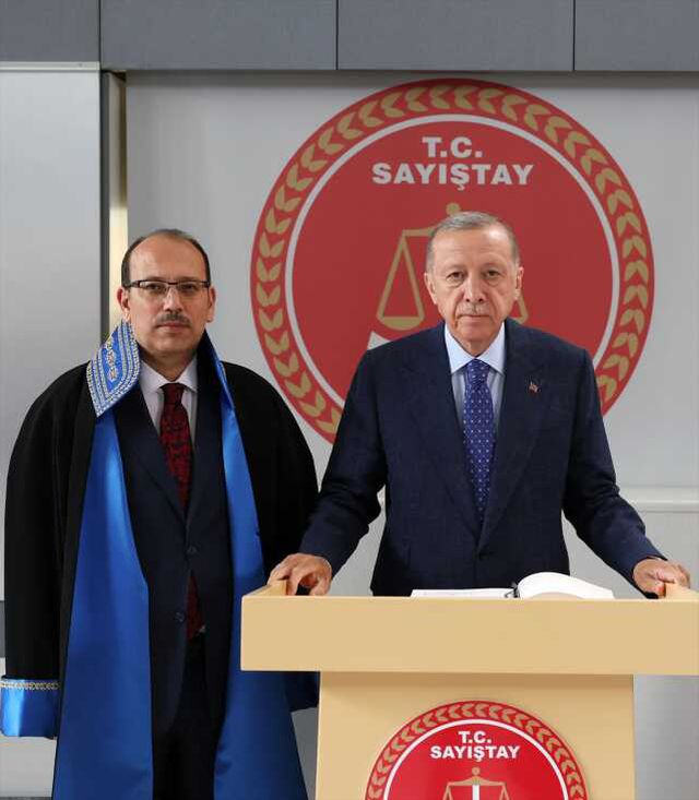Cumhurbaşkanı Erdoğan'dan sistem tartışmalarına son nokta: Milletten yeniden güvenoyu alındı