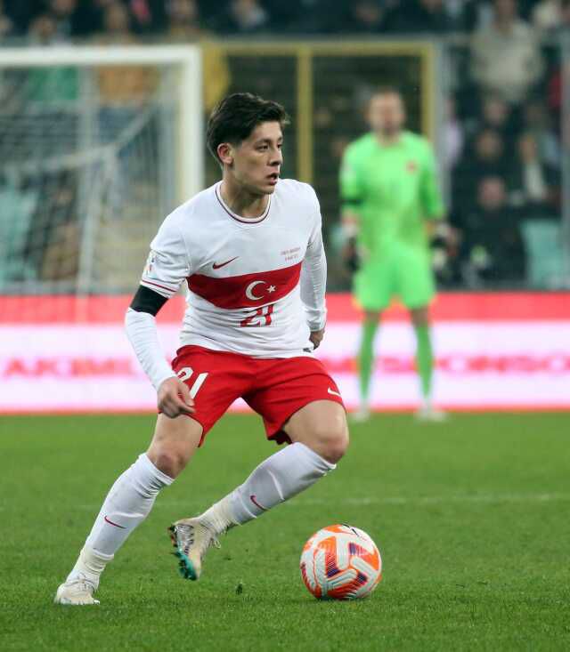 Son Dakika: Kuntz, Arda Güler tercihini yaptı! Letonya-Türkiye maçında ilk 11'ler belli oldu