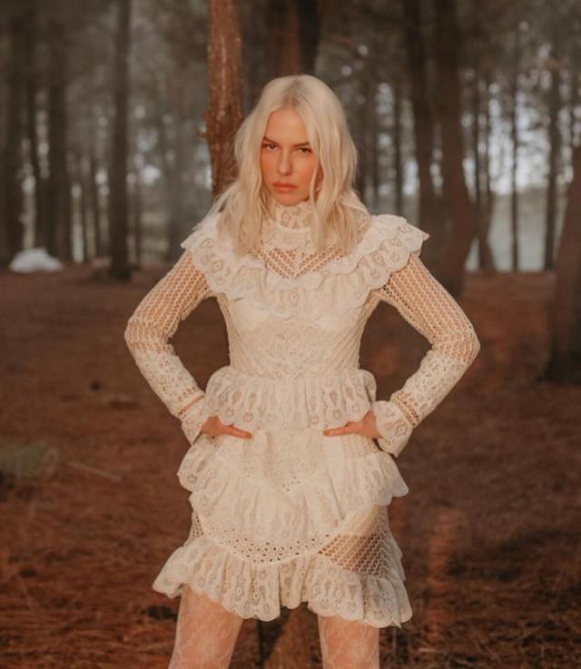 Serdar Ortaç'la ayrılan şarkıcı Seçil Gür, yeni bir aşka yelken açtı