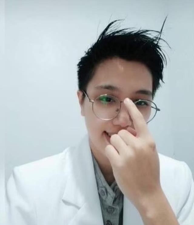 Evlendikten 10 ay sonra kocasının hem dolandırıcı hem de kadın olduğunu öğrendi