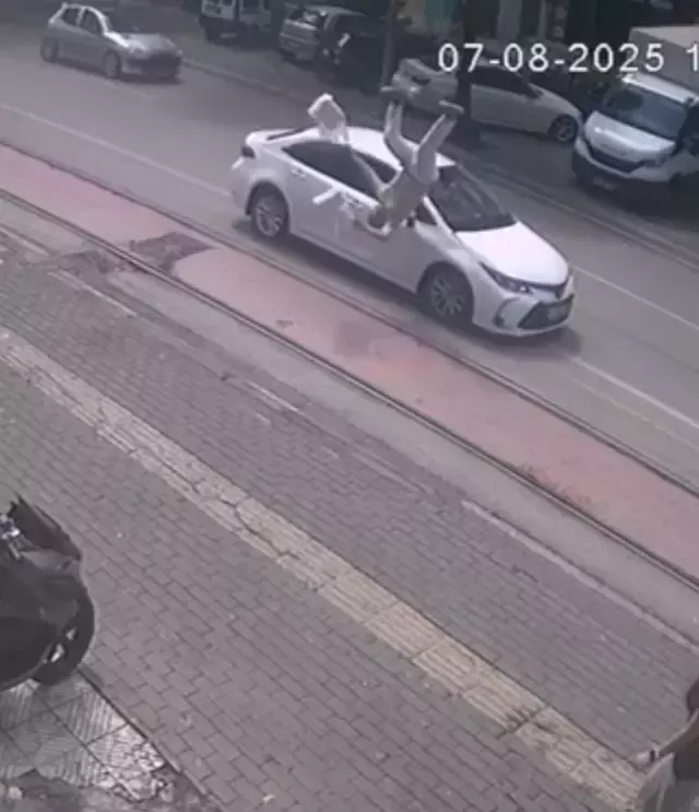 Market alışverişinden çıktı, hastanelik oldu