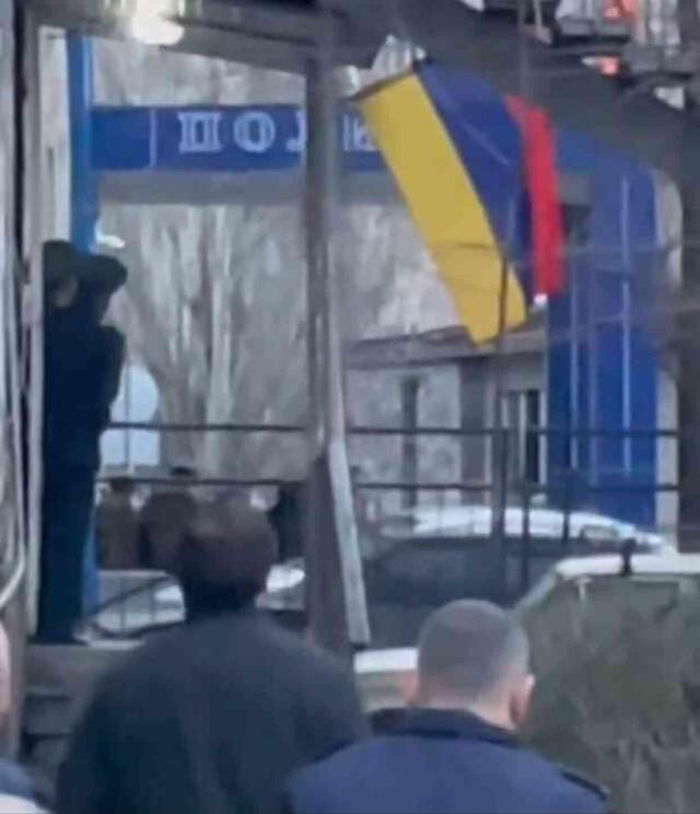 Erivan'da Karakola El Bombalı Saldırı