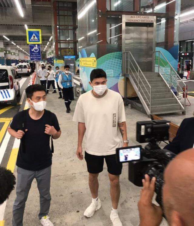 Bu fedakarlığı kimse yapmaz! Kim Min-Jae, F.Bahçe'ye gelebilmek için büyük paradan vazgeçti