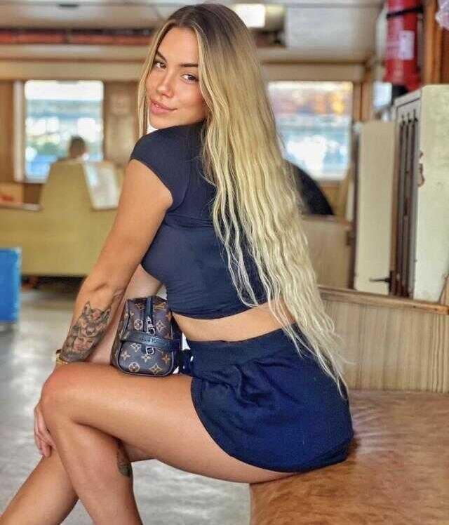 Survivor Asena kimdir? Asena Demirbağ mesleği ne, kaç yaşında? Survivor Asena Instagram hesabı! Asena Demirbağ nereli?