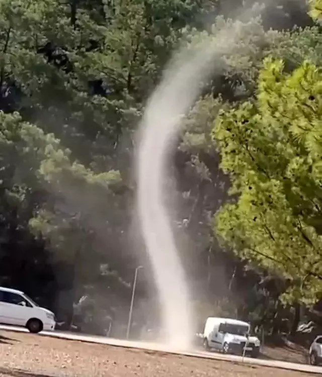 Mesire alanında hortum şaşkınlığı