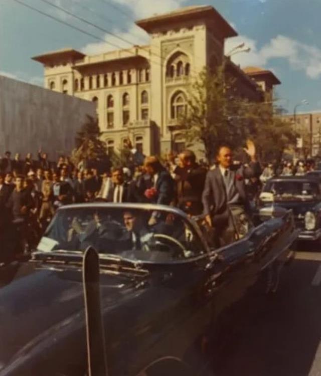 Apollo 11 Astronotları'nın 1969 yılında Anıtkabir'i ziyaret etmelerinin nedeni Arsev Eraslan'ın yazdığı programa dayandığı iddiası yanlış