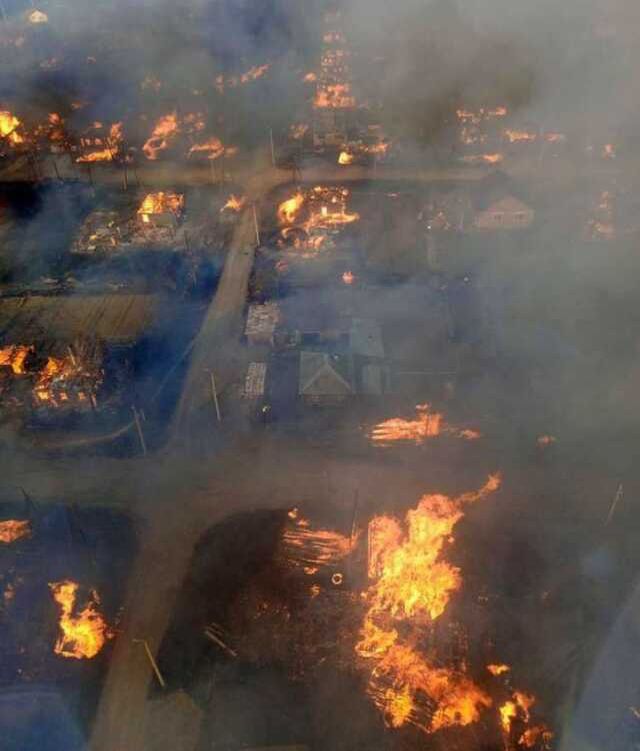 Rusya'da yangın: 1 ölü, 659 kişi evsiz kaldı