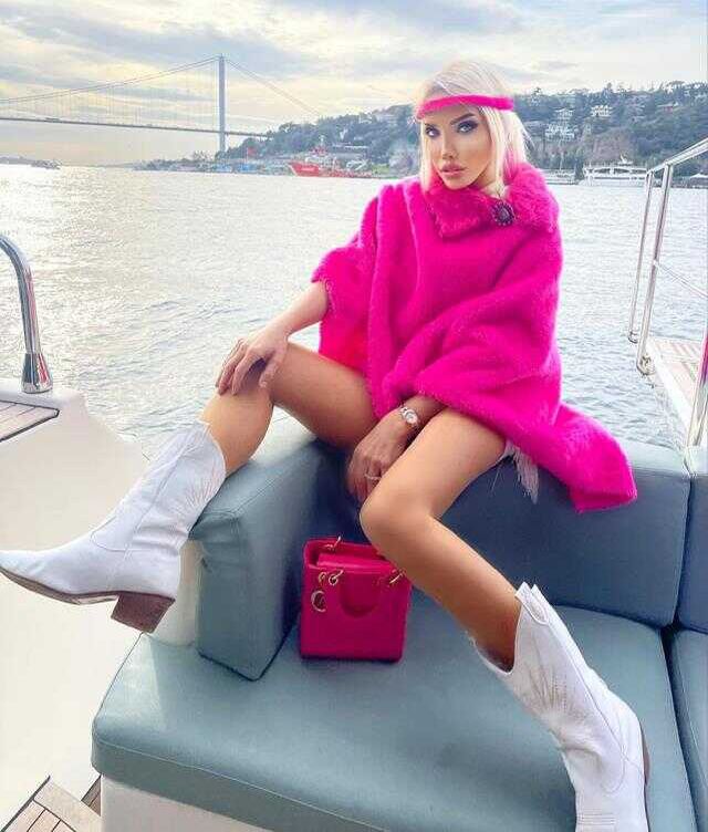 Ciciş Esra Ersoy, iç çamaşırına 9 bin TL ödeyince artan fiyatlara isyan etti