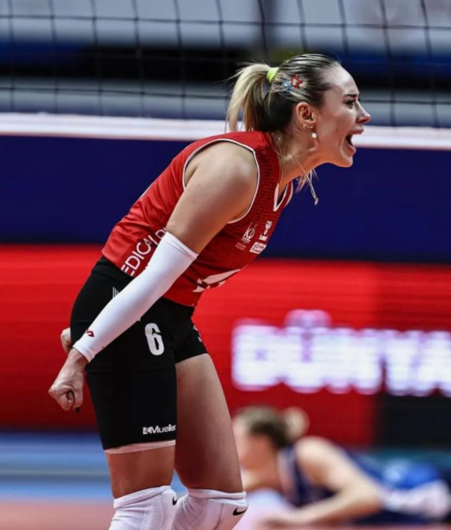 İmamoğlu ile aşk yaşadı mı, özel jete bindi mi? Voleybolcu Derya Çayırgan sessizliğini bozdu