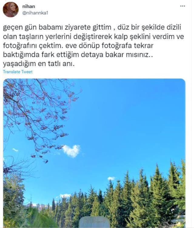 Babasının mezarını ziyaret edip fotoğraf çekti, eve gittiğinde fark ettiği detay hüngür hüngür ağlattı