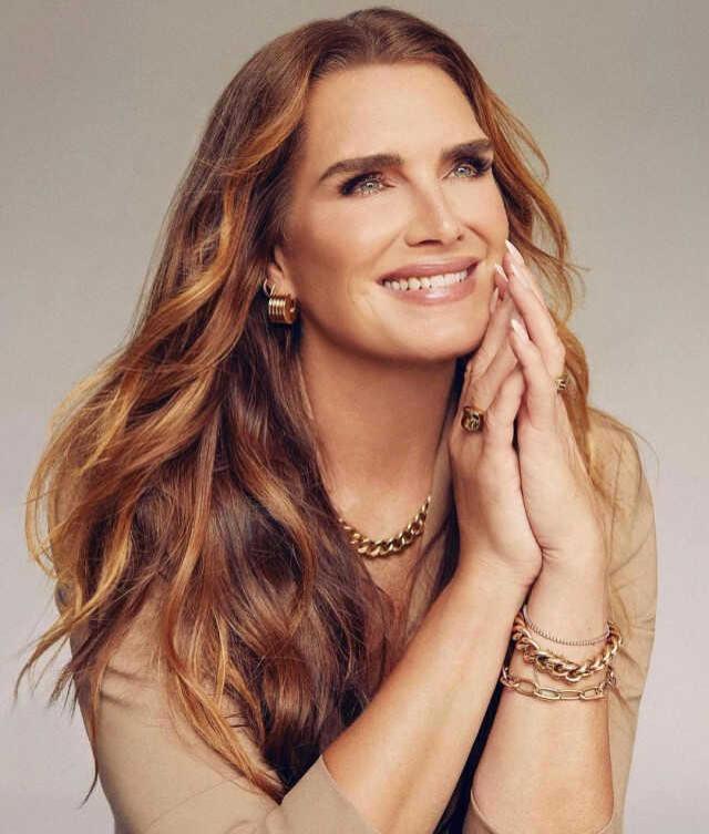 Ünlü oyuncu Brooke Shields, tanıdığı biri tarafından tecavüze uğradığını yıllar sonra itiraf etti