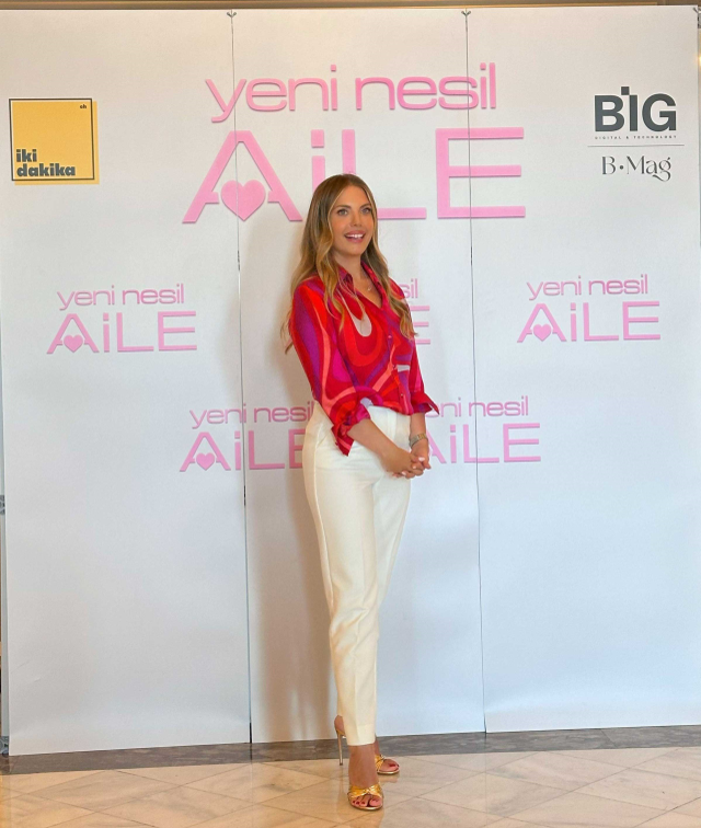 Eda Ece, Sumru Yavrucuk ve İbrahim Selim'den yüksek prodüksiyonlu ilk dikey dizi