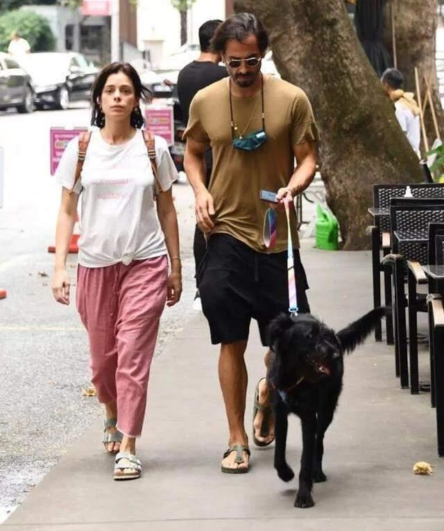 6 aylık hamile Özge Özpirinçci ve Burak Yamantürk evlendi