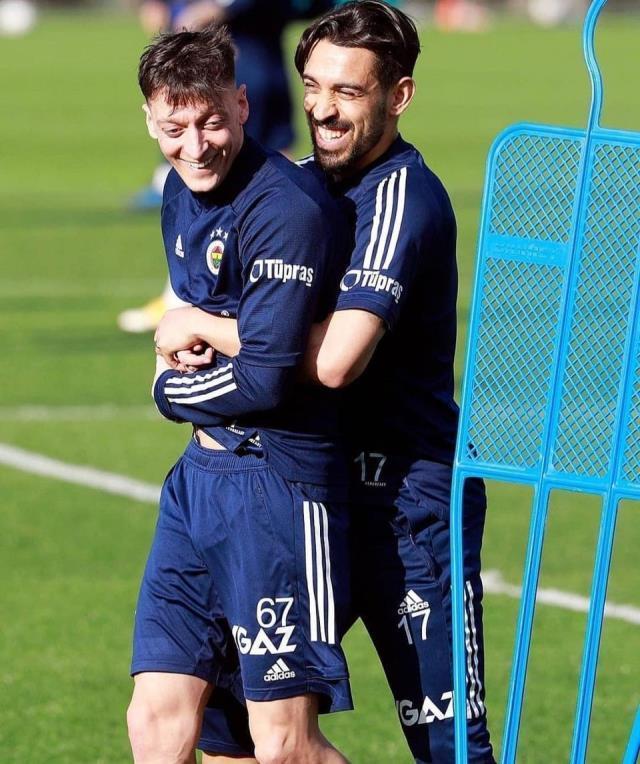 Bitmeyen kriz! İsmail Kartal ve Mesut Özil arasında soğuk savaş