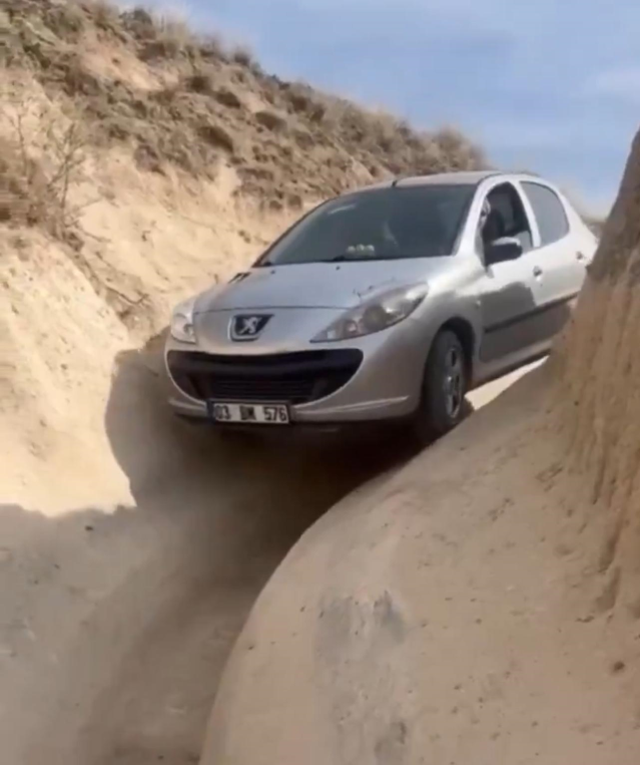 Navigasyon Hatası Kapadokya'da Peri Bacalarında Sürücüyü Mahsur Bıraktı