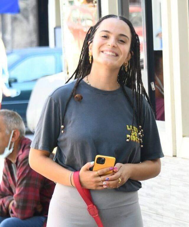 Ünlü oyuncu Aslı Bekiroğlu'nun imaj değişikliği sevenlerini ikiye böldü: Çok canım yandı ama ben sevdim