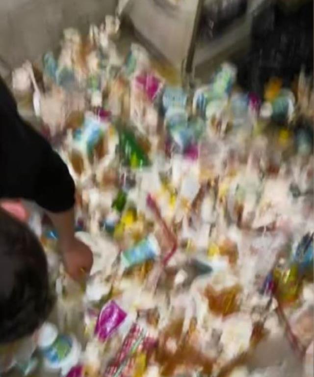 Skandal görüntüleri ortaya çıkan tantunici konuştu: Video, yüz kızartıcı suçtan dolayı işten çıkardığımız personelin montajıdır