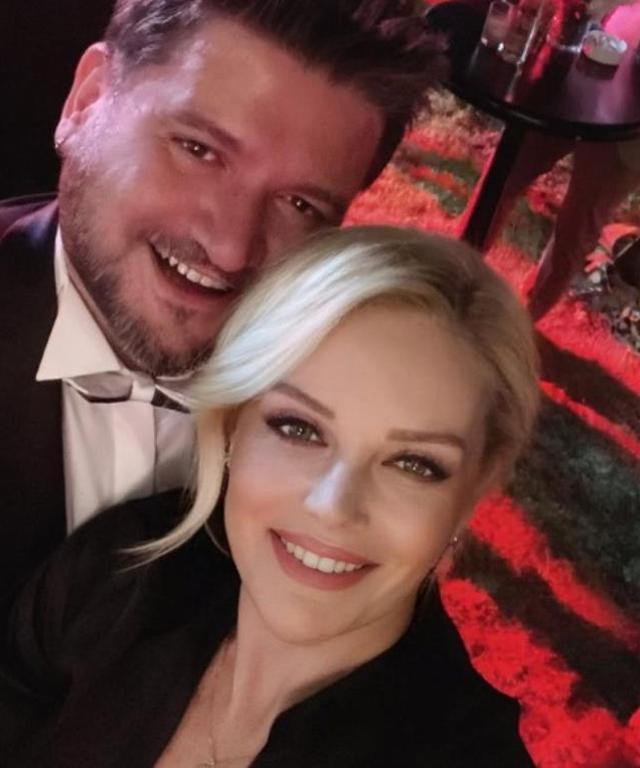 Kayahan'ın kızı Beste Açar kimdir, kaç yaşında? Beste Açar sevgilisinden evlilik teklifi aldı!